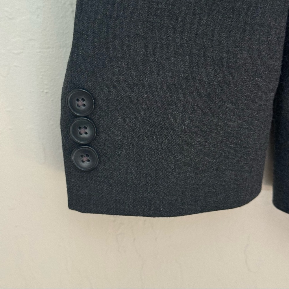 JOSEPH ABBOUD Boys 2 Button Blazer Charcoal Grey Wrinkle Resistant Size 14 - Picture 15 of 16